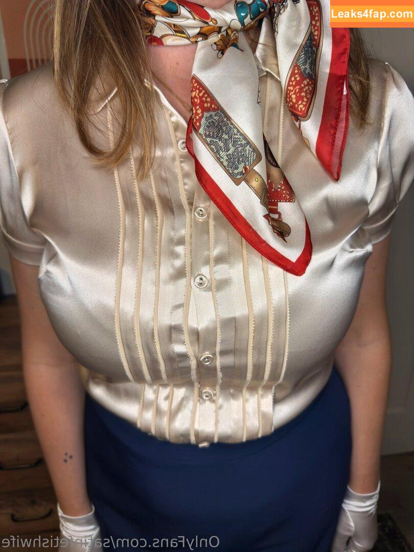 satinfetishwife /  leaked photo photo #0015