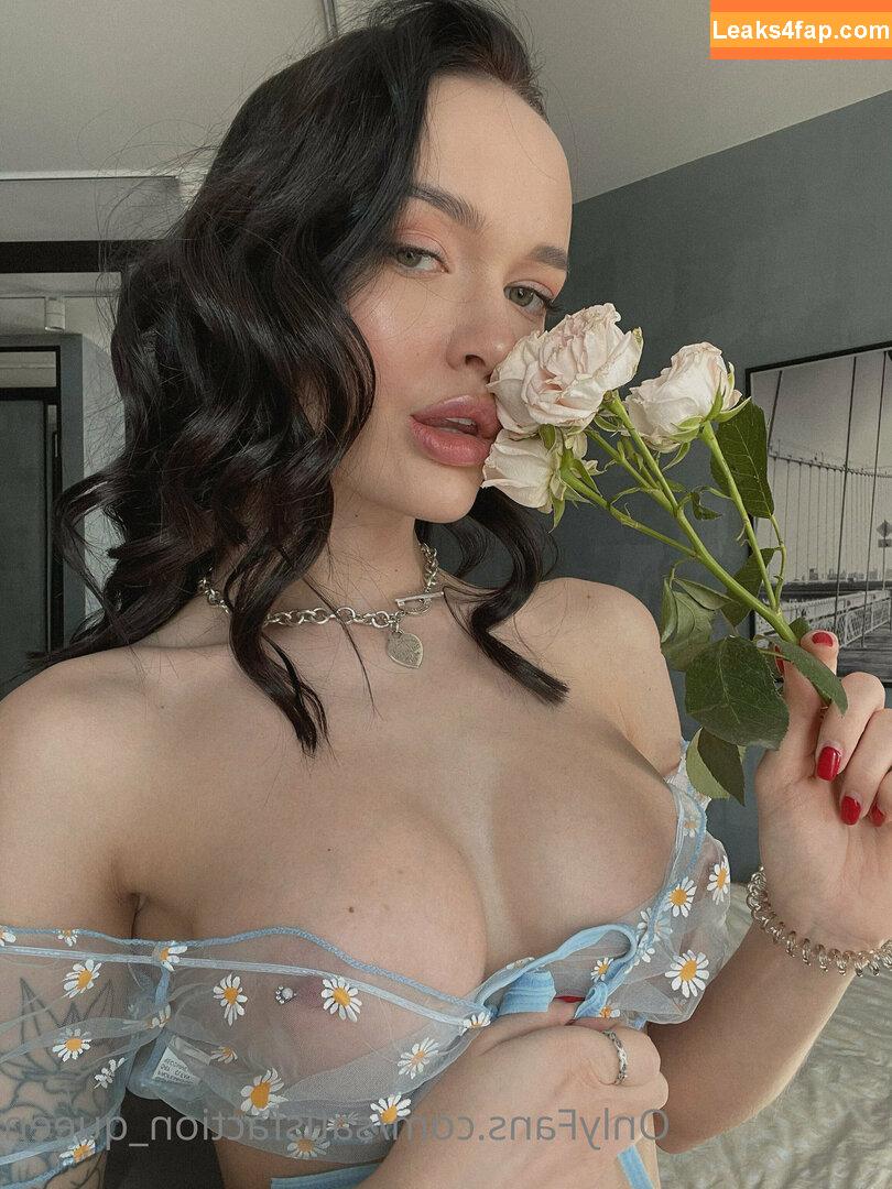 satisfaction_queen / itsyvicky leaked photo photo #0047