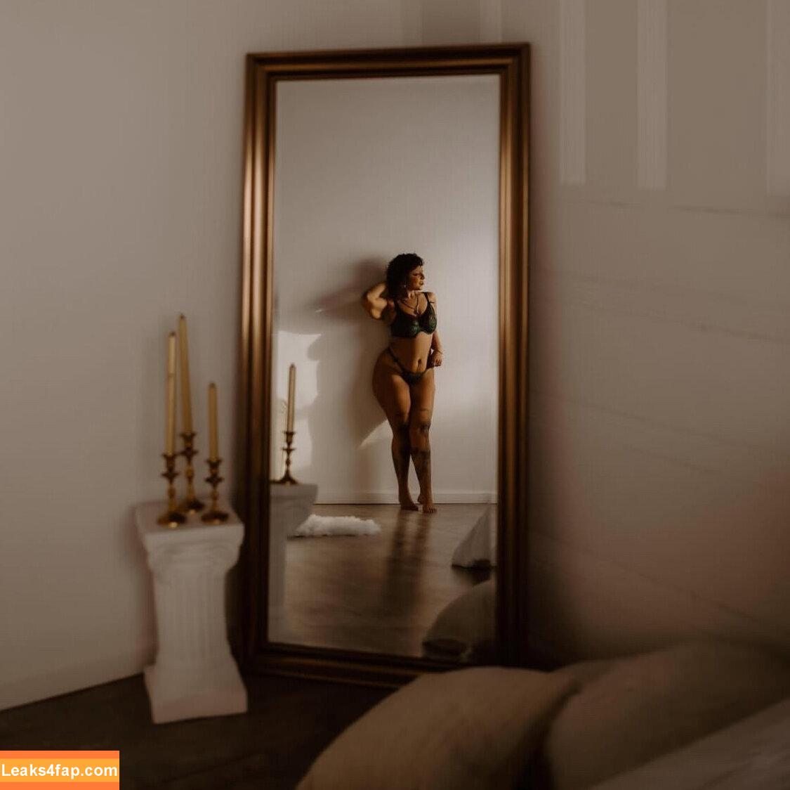 SauceyStassi / https: leaked photo photo #0002