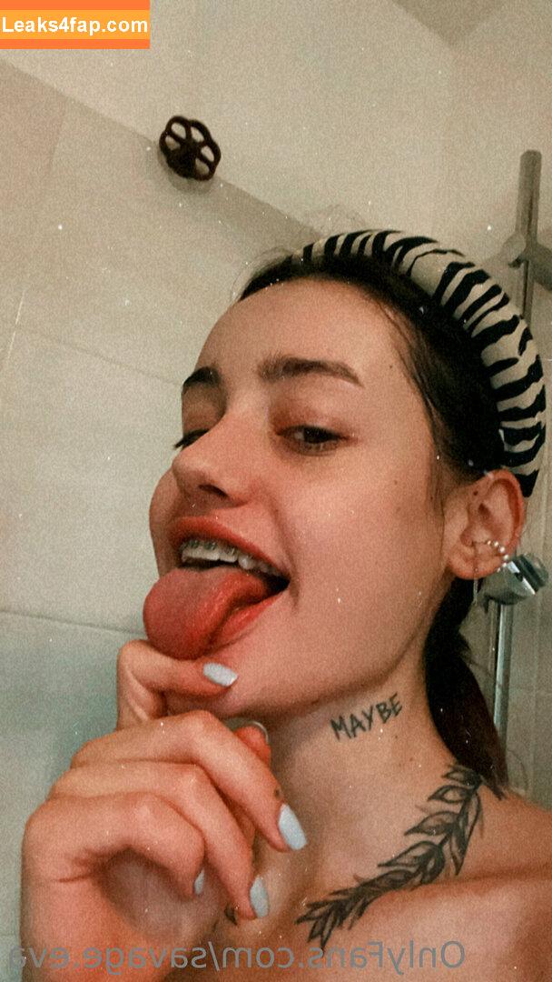 savage.eva / evasavageme leaked photo photo #0040