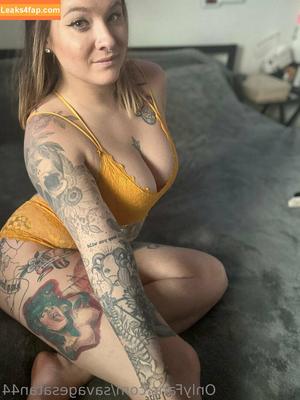 savagesatan44 photo #0024