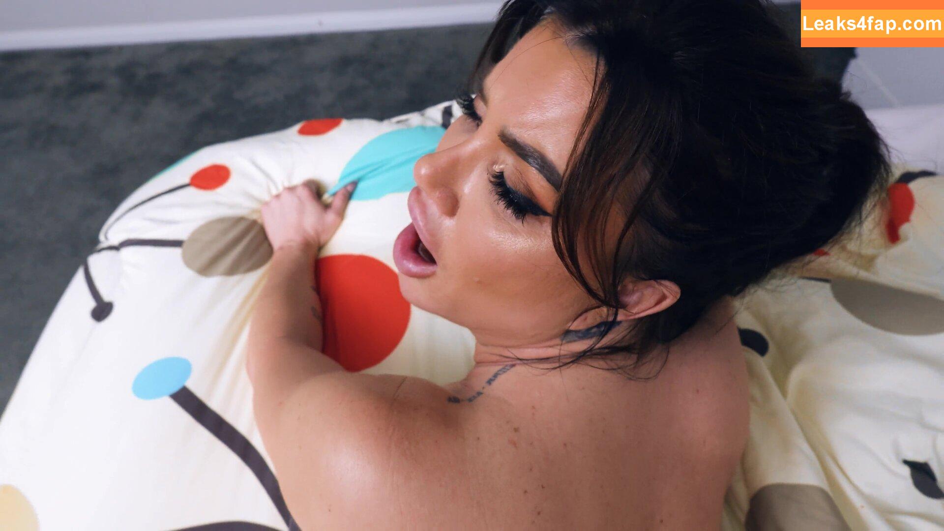 Savanah Storm / SavanahStormVIP / https: / savanah.storm / savanah_storm leaked photo photo #0326