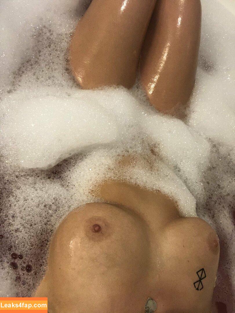savanahroses / savanahrose / savvy_rose leaked photo photo #0007