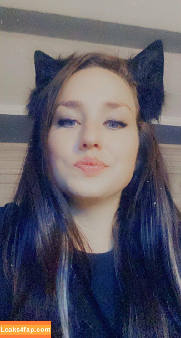 savanahroses / savanahrose / savvy_rose leaked photo photo #0041