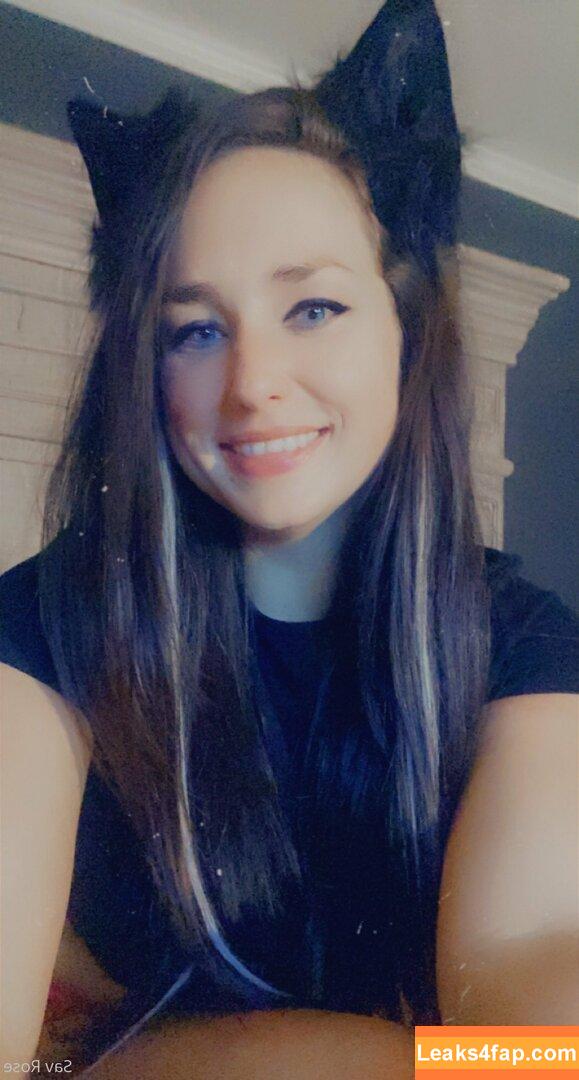savanahroses / savanahrose / savvy_rose leaked photo photo #0042