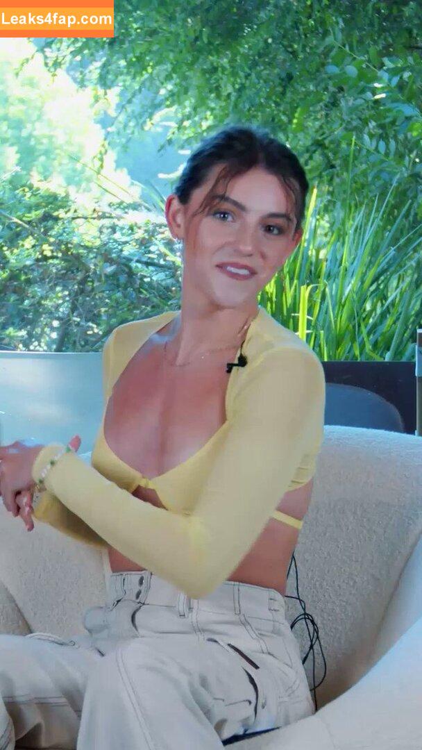 Savanna Demers /  leaked photo photo #0002