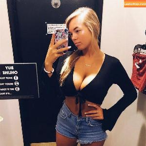 Savannah Belle photo #0026