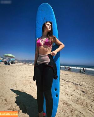 Savannah Clarke photo #0120