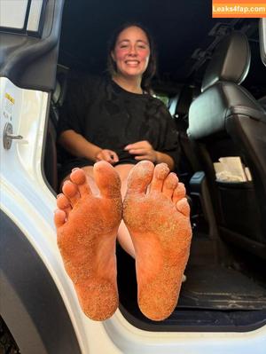 Savannah Soles photo #0005