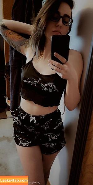 sawahgoesrawr photo #0003