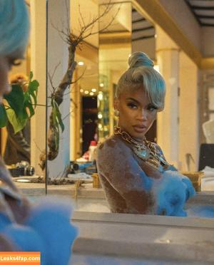 Saweetie фото #0054