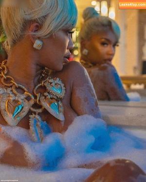 Saweetie photo #0381