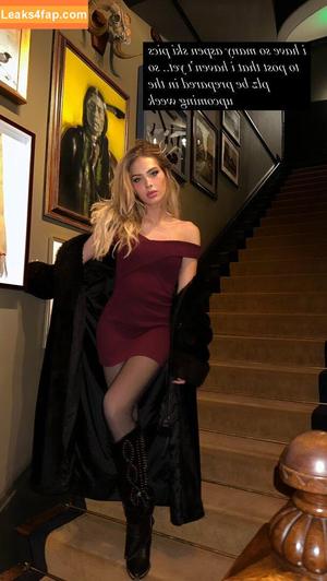 Saxon Sharbino photo #0083