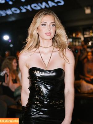 Saxon Sharbino photo #0091