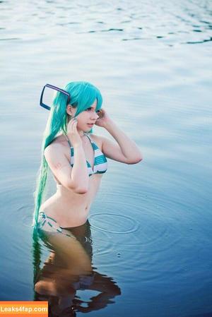 Saya Scarlet photo #0027