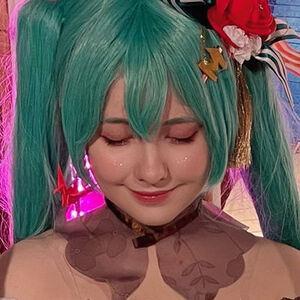 Saya Scarlet photo #0031