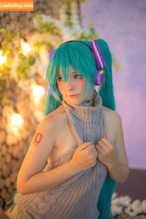 Saya Scarlet photo #0033