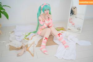 Saya Scarlet photo #0090