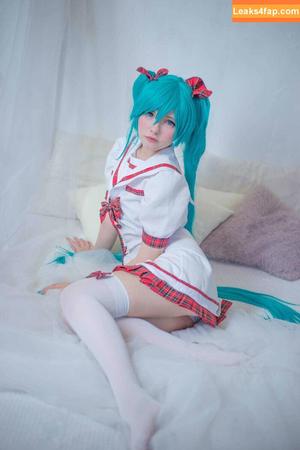 Saya Scarlet photo #0131