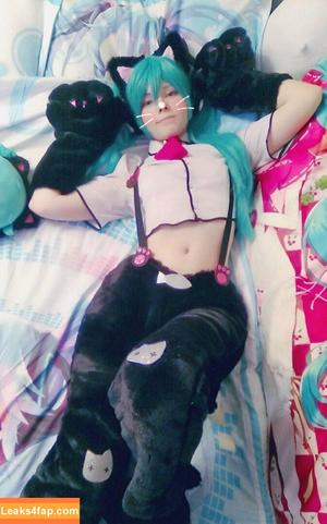 Saya Scarlet photo #0150