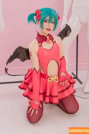 Saya Scarlet photo #0200