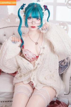 Saya Scarlet photo #0538