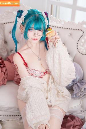 Saya Scarlet photo #0543