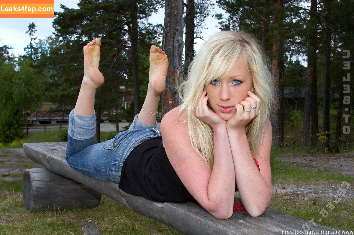 Scandinavian Feet /  слитое фото фото #0232