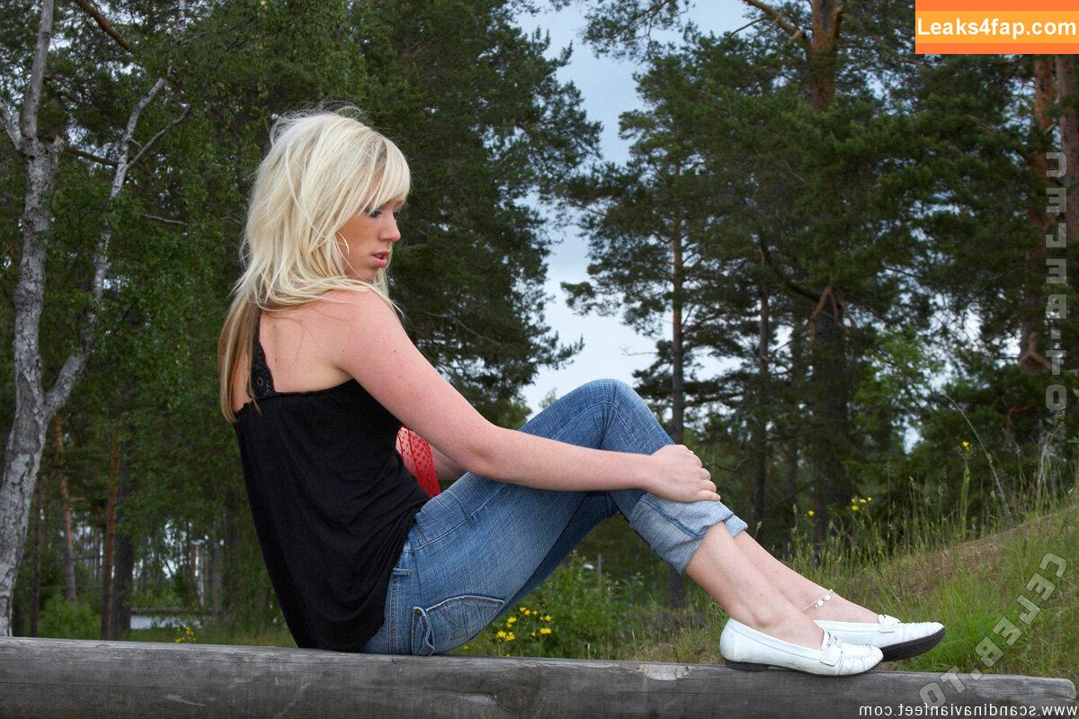 Scandinavian Feet /  слитое фото фото #0242