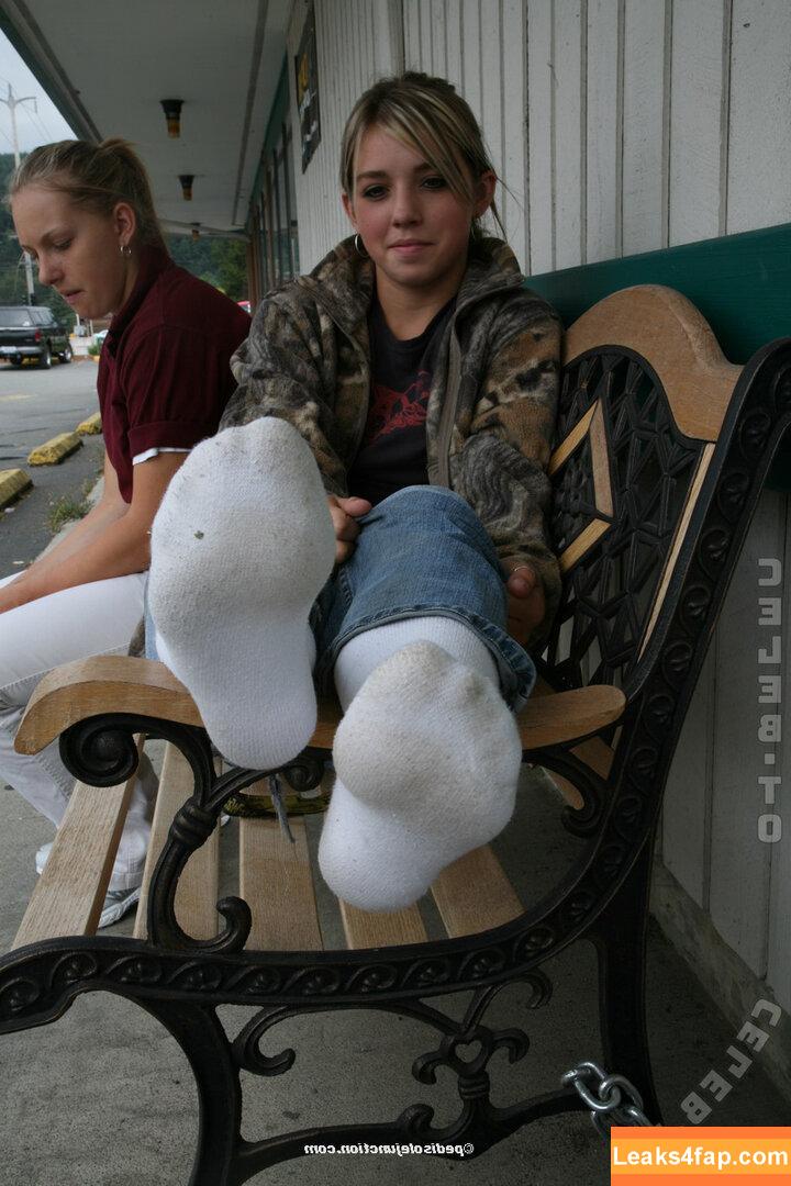 Scandinavian Feet /  слитое фото фото #0355