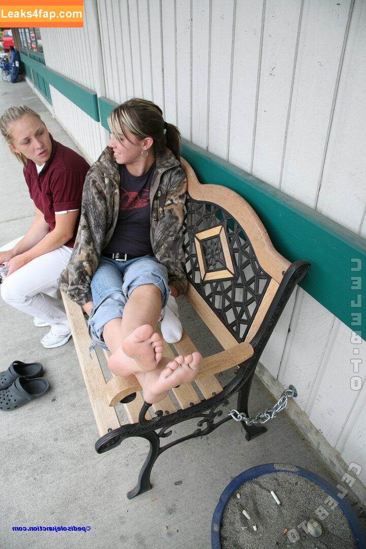 Scandinavian Feet /  слитое фото фото #0367