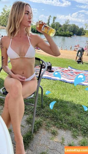 Scarletbitch photo #0089