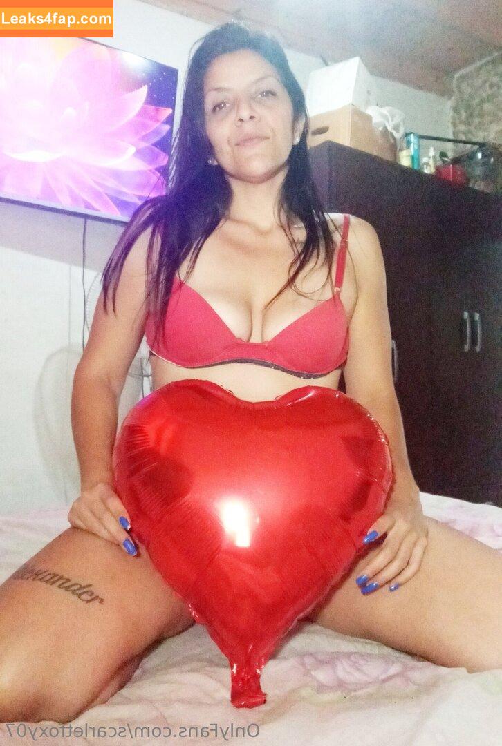 scarletfoxy07 / scarlet_4rose leaked photo photo #0083