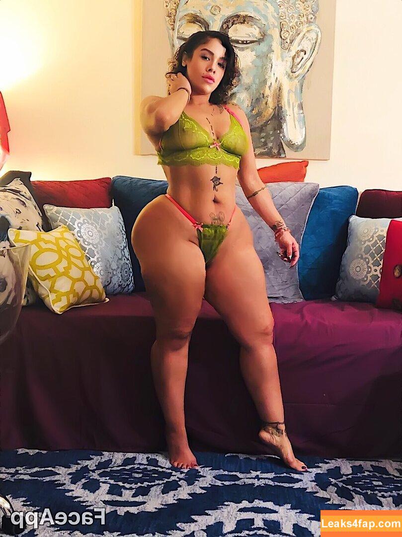 Scarlett Cakez / Scarlett Fever / scarlett4real / scarlettcakez / the_scarlett_fever leaked photo photo #0174