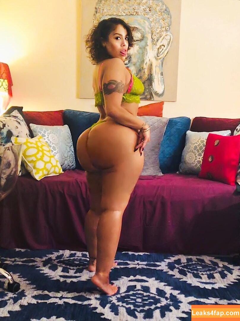 Scarlett Cakez / Scarlett Fever / scarlett4real / scarlettcakez / the_scarlett_fever leaked photo photo #0175