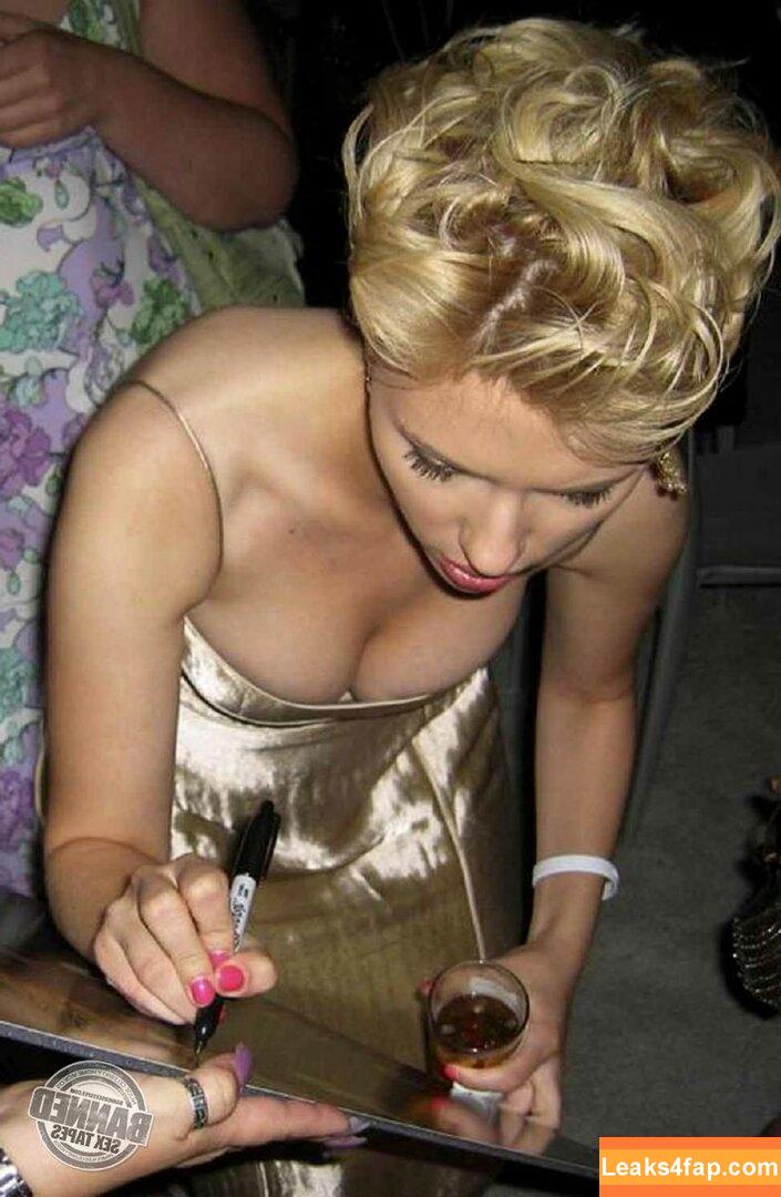 Scarlett Johansson / scarlettjohanson / scarlettjohanssonworld leaked photo photo #0271
