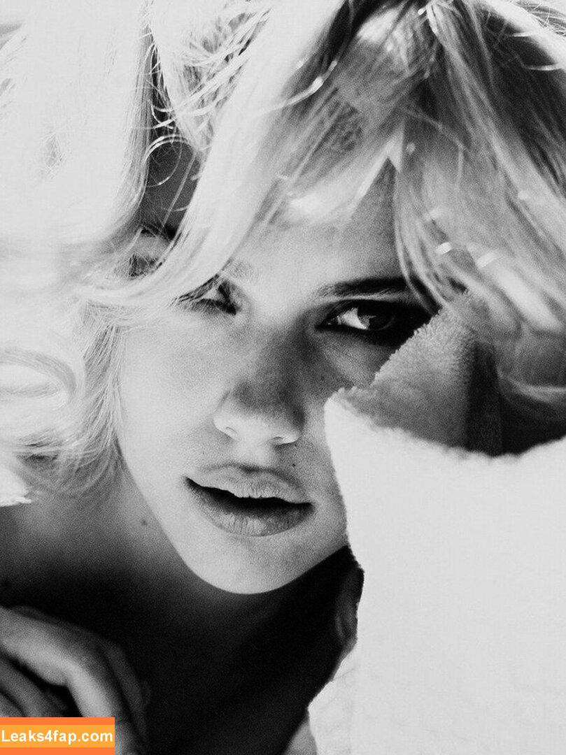 Scarlett Johansson / scarlettjohanson / scarlettjohanssonworld leaked photo photo #0541