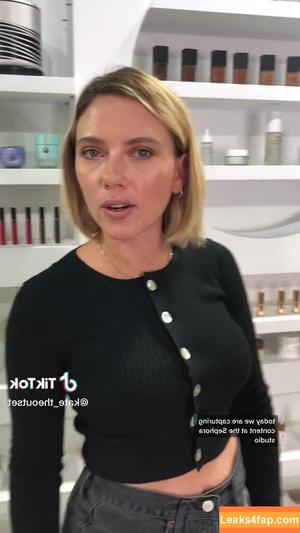 Scarlett Johansson photo #0643