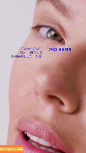 Scarlett Johansson photo #0649