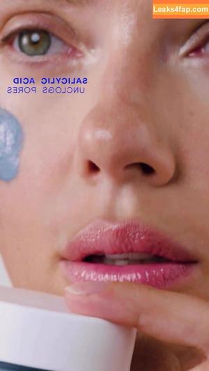 Scarlett Johansson photo #0650