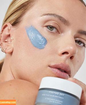 Scarlett Johansson photo #0651