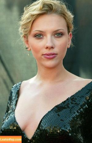 Scarlett Johansson photo #0690