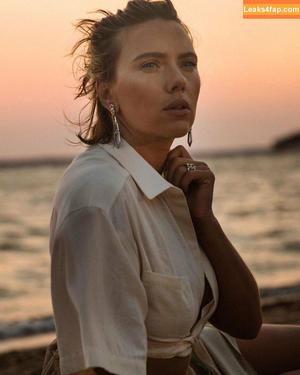 Scarlett Johansson photo #0743