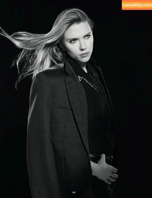 Scarlett Johansson фото #1503