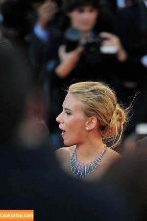 Scarlett Johansson фото #1545