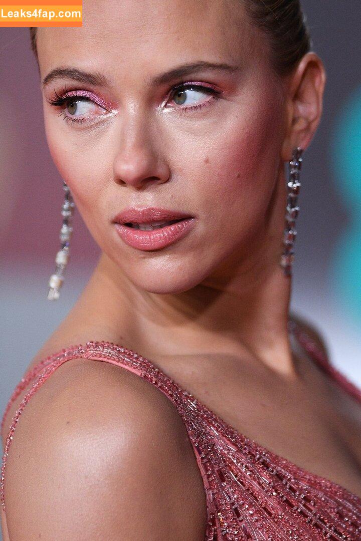 Scarlett Johansson / scarlettjohanson / scarlettjohanssonworld leaked photo photo #2667