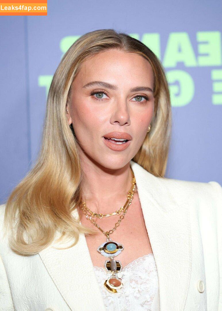Scarlett Johansson / scarlettjohanson / scarlettjohanssonworld leaked photo photo #2930