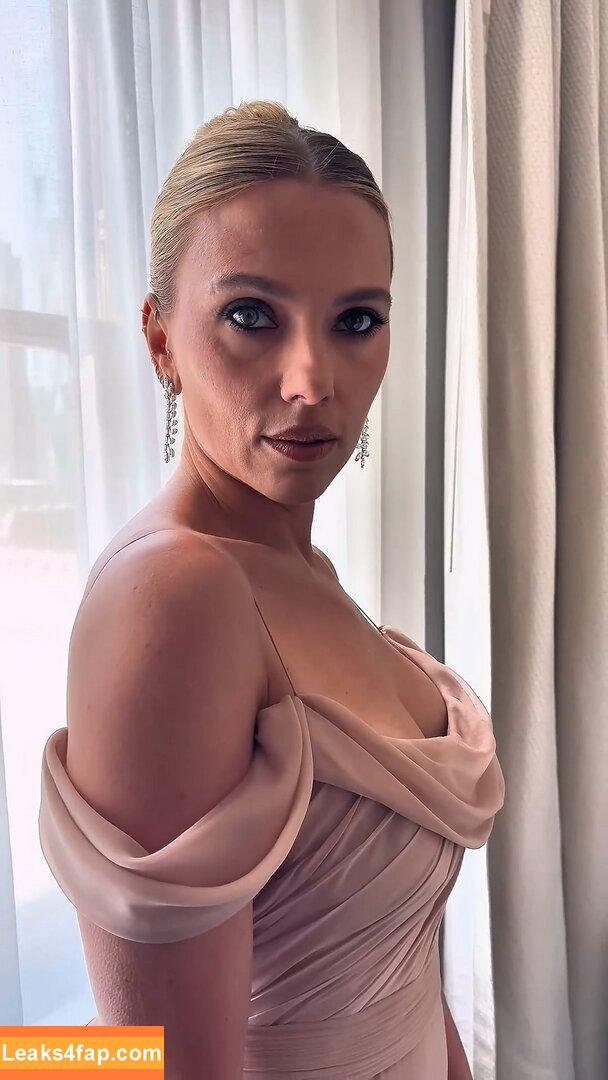 Scarlett Johansson / scarlettjohanson / scarlettjohanssonworld leaked photo photo #2950