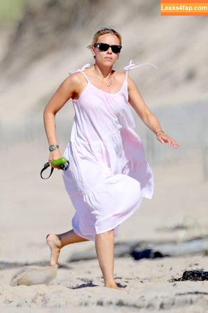 Scarlett Johansson фото #2525