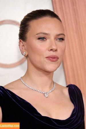 Scarlett Johansson photo #2714